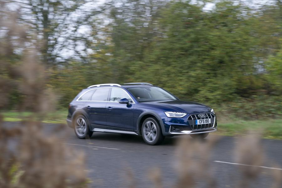  Audi A4 Allroad Quattro (B9) 2019 года  (UK) (фото 24 из 40)